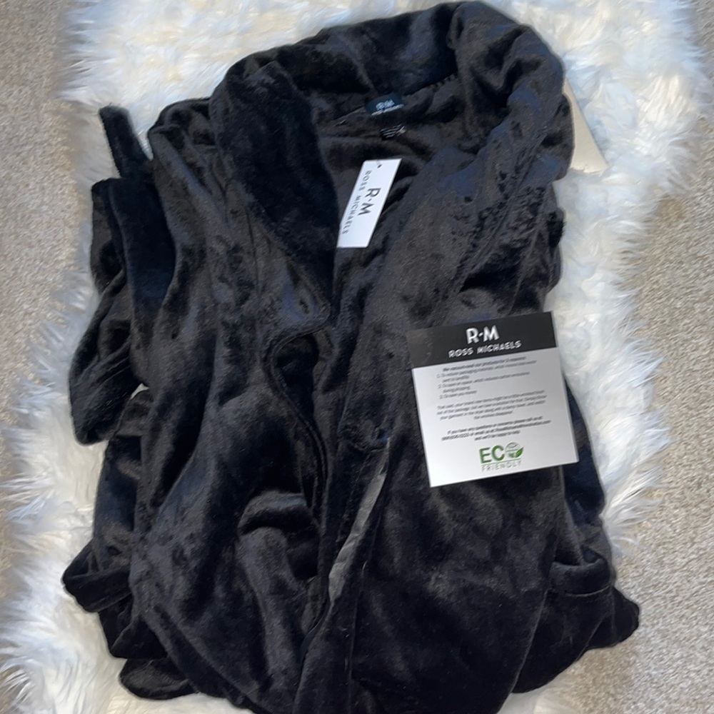 Men’s Large and Tall Black Robe